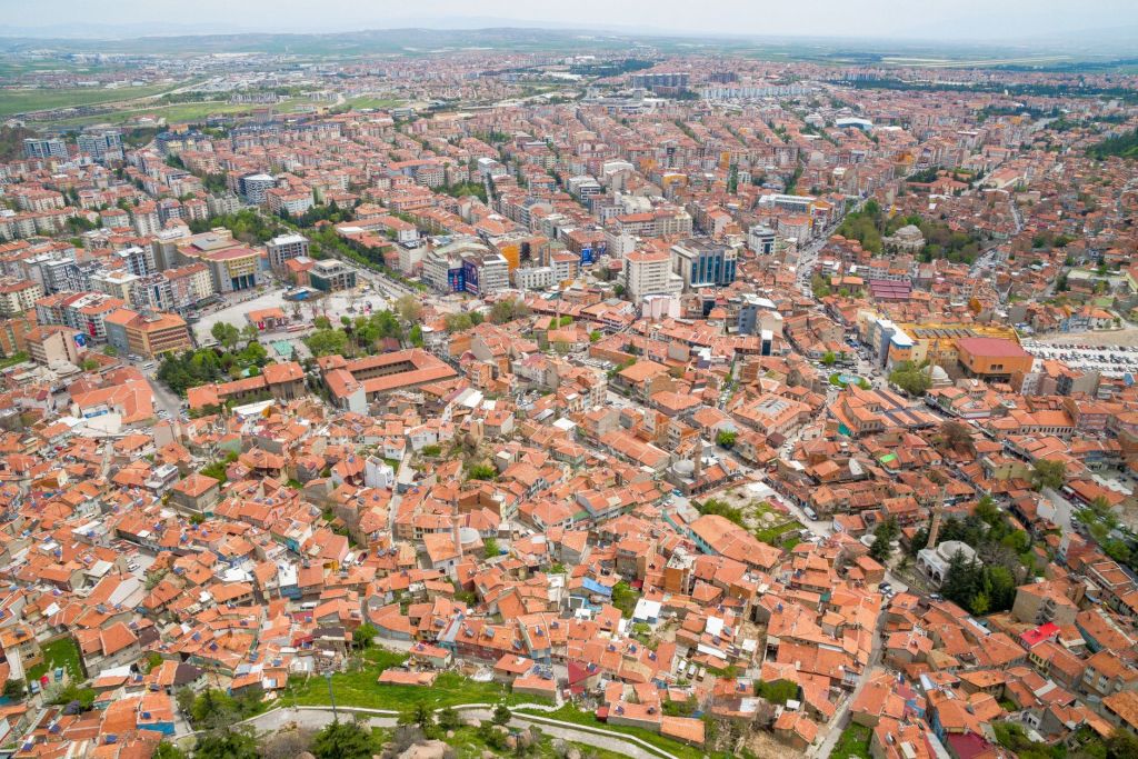 TÜRKİYE, BÜYÜMEYE ALIŞMIŞ ŞEHİRLERİNİ KÜÇÜLMEYE HAZIRLIYOR&nbsp;MU?